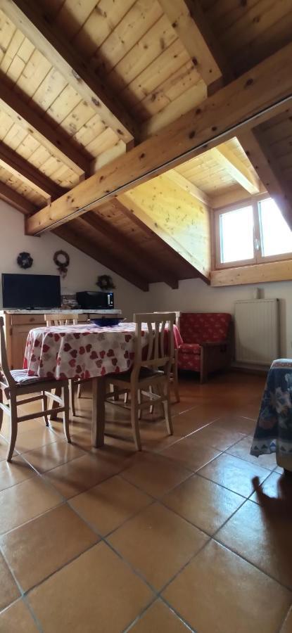 Mansarda A Carciato, Trilocale In Montagna Διαμέρισμα Dimaro Εξωτερικό φωτογραφία